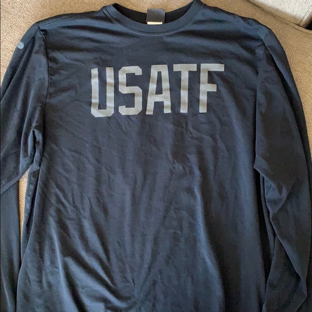 Nike dry-fit long sleeve